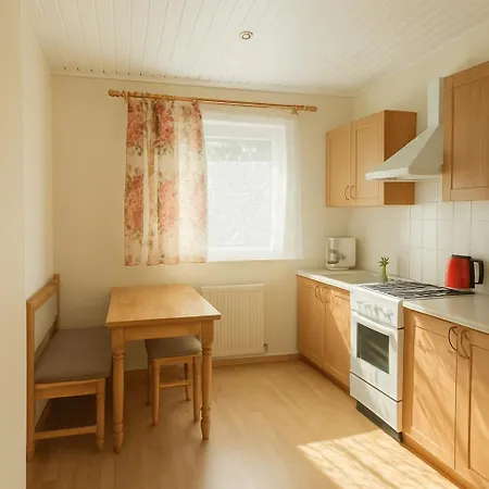 In Santariskes Lejlighed